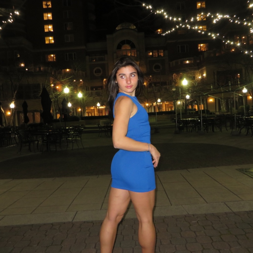 Blue Dress - Picture 4 of 5